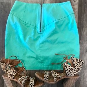 Sea foam mini silence + noise textured skirt